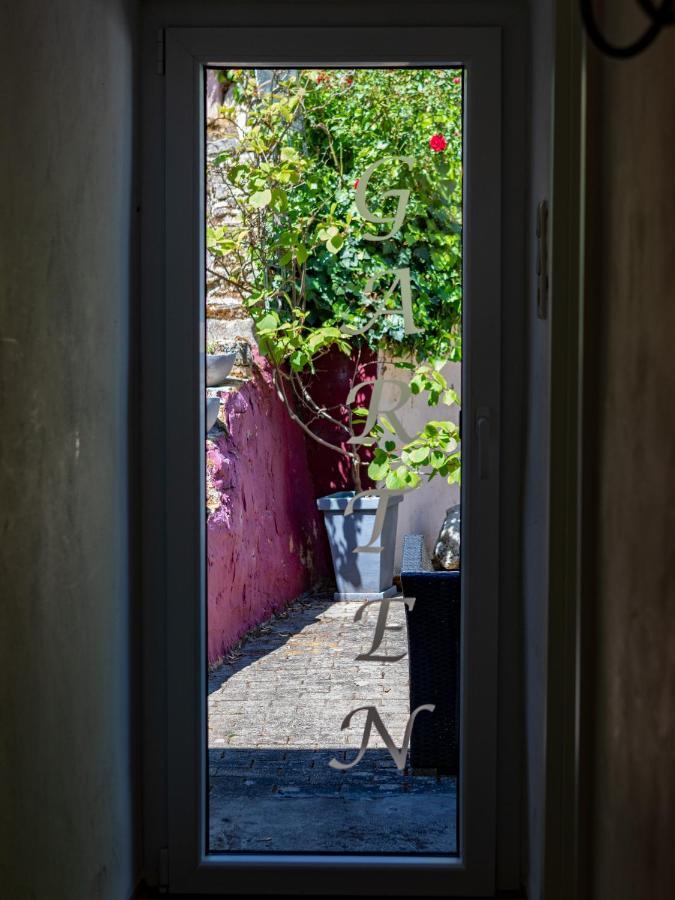 Hotel Zum Burggraf Neuleiningen Bagian luar foto